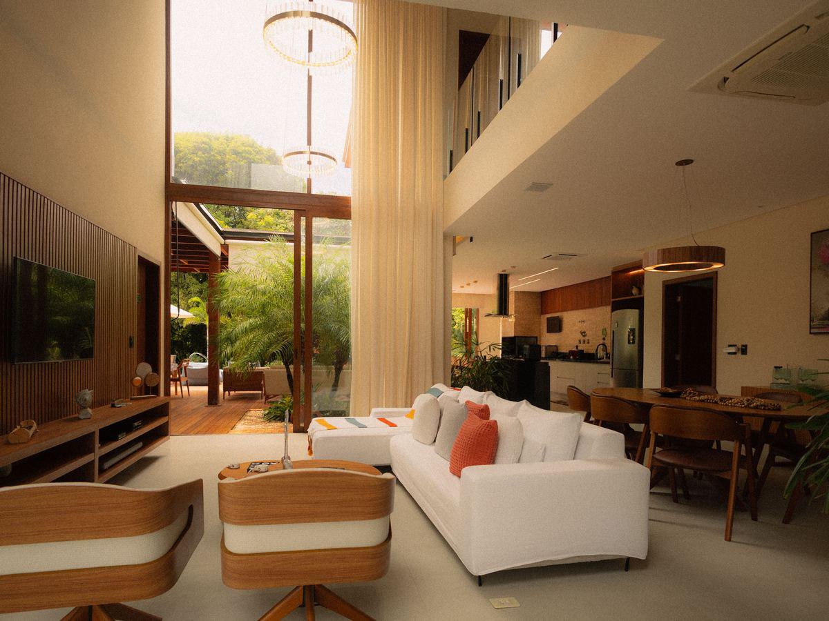Open-plan living room renovation